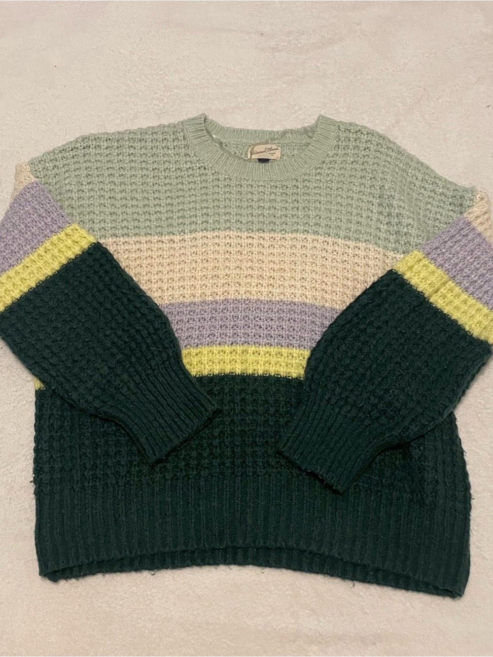 Universal Threads Sweater